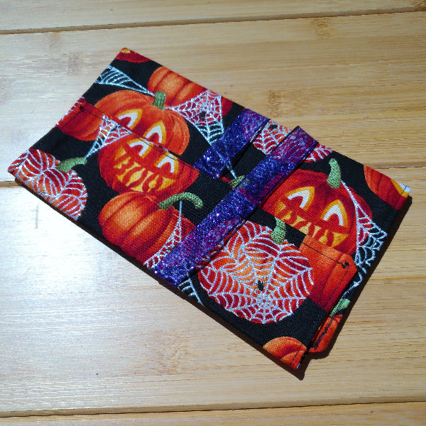 Tarot Card Holder Pumpkins with sparkly purple cord -  Majix Dragon